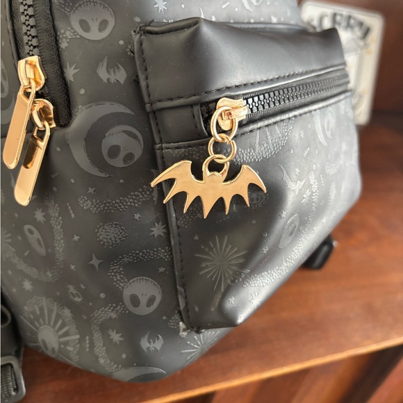 Disney The Nightmare Before Christmas Black Mini-Backpack Bioworld - Picture 2 of 5